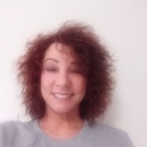 Meet your Posher, Lynnell